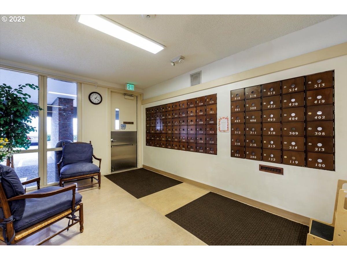 45 EAGLE CREST DR 415