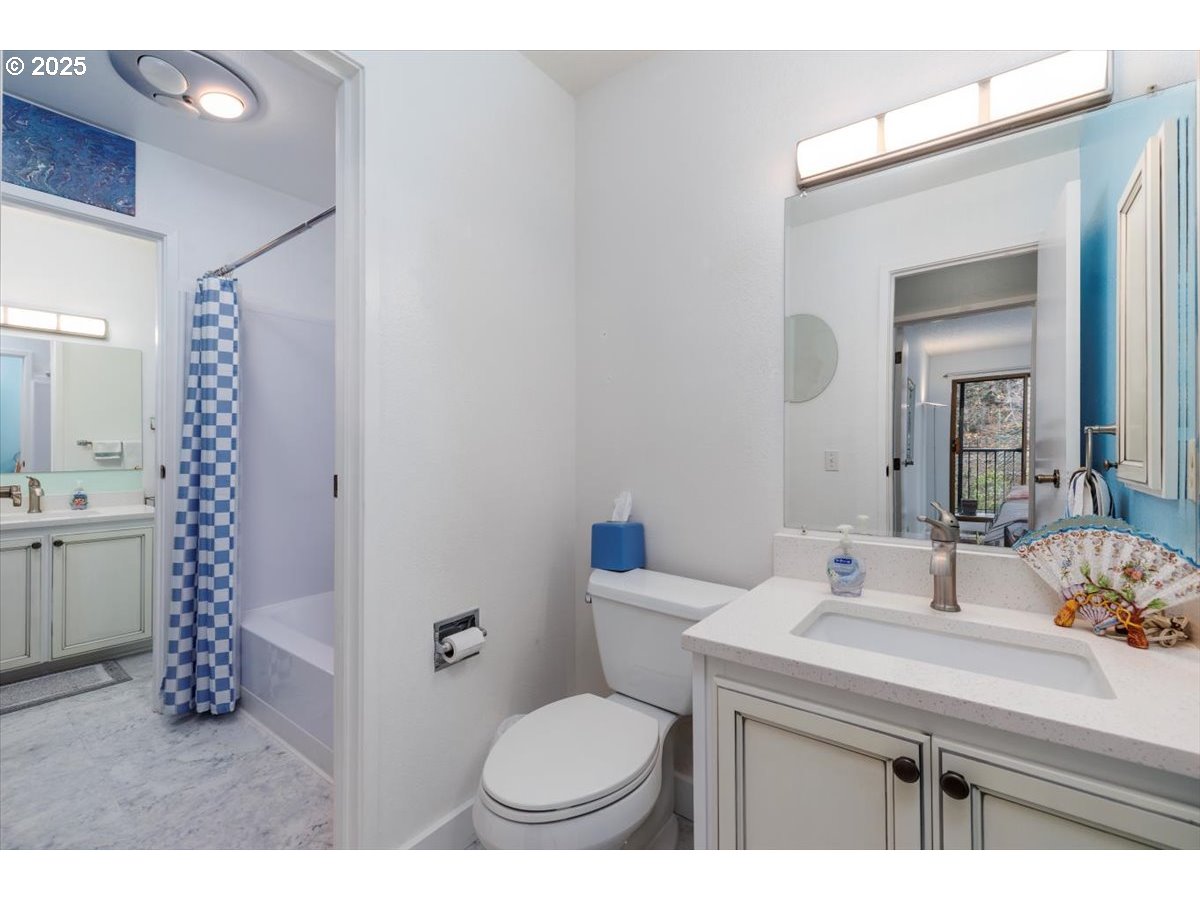 45 EAGLE CREST DR 415