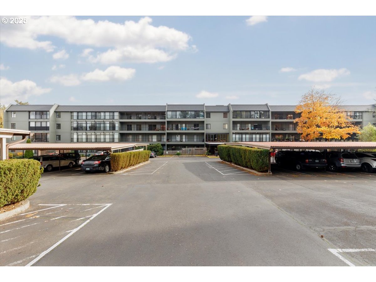 45 EAGLE CREST DR 415