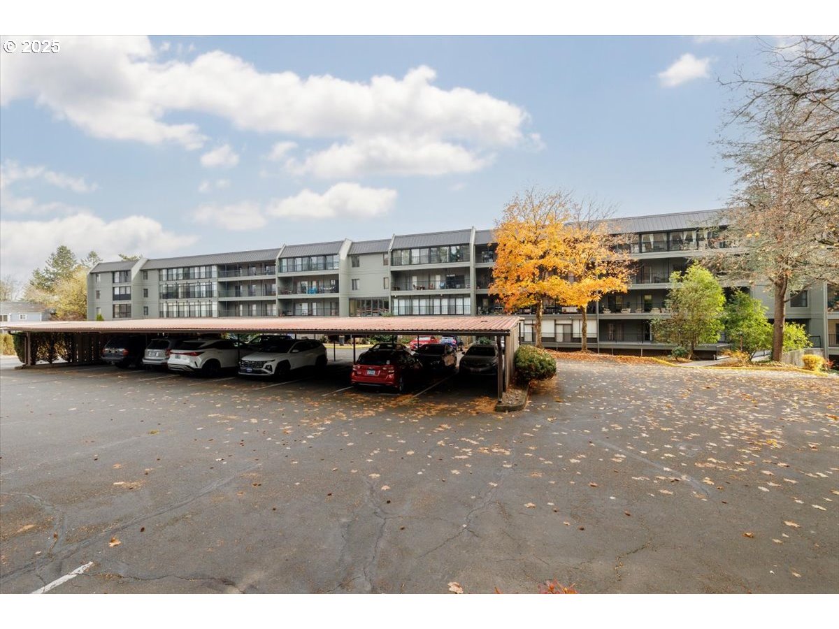 45 EAGLE CREST DR 415