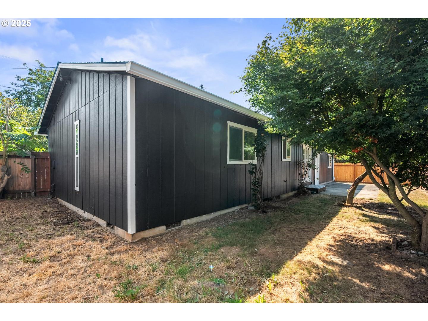 327 SE 139TH AVE