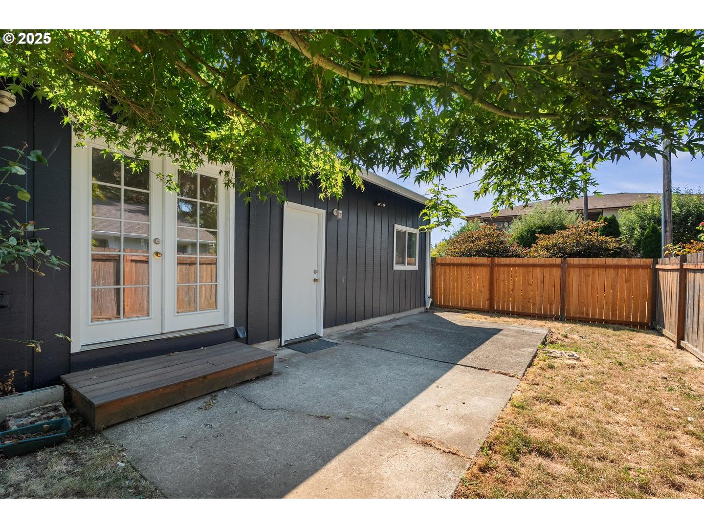 327 SE 139TH AVE