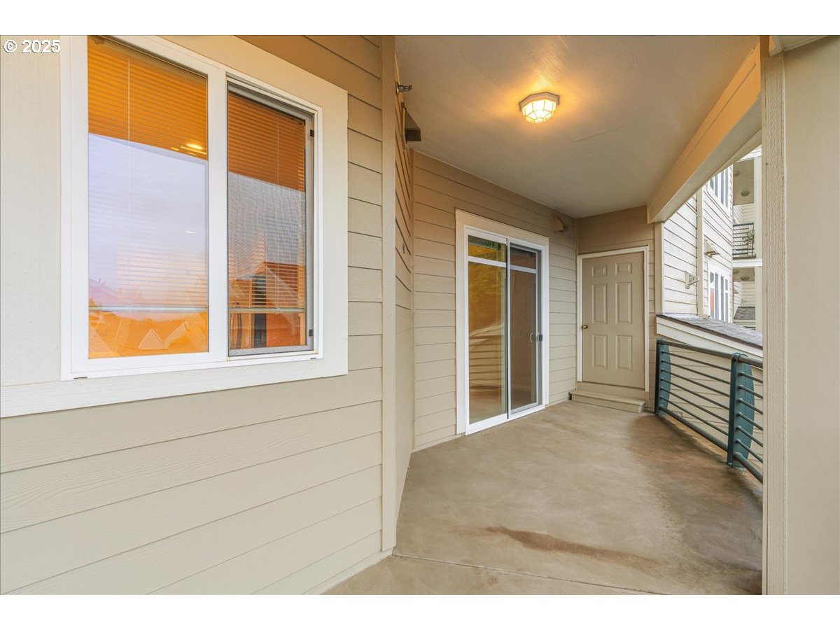 4832 NW PROMENADE TER 220