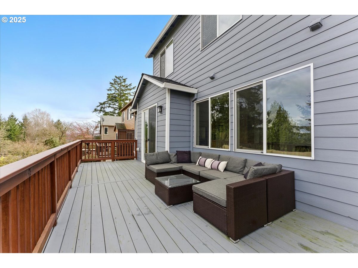 15605 SW SNOWY OWL LN