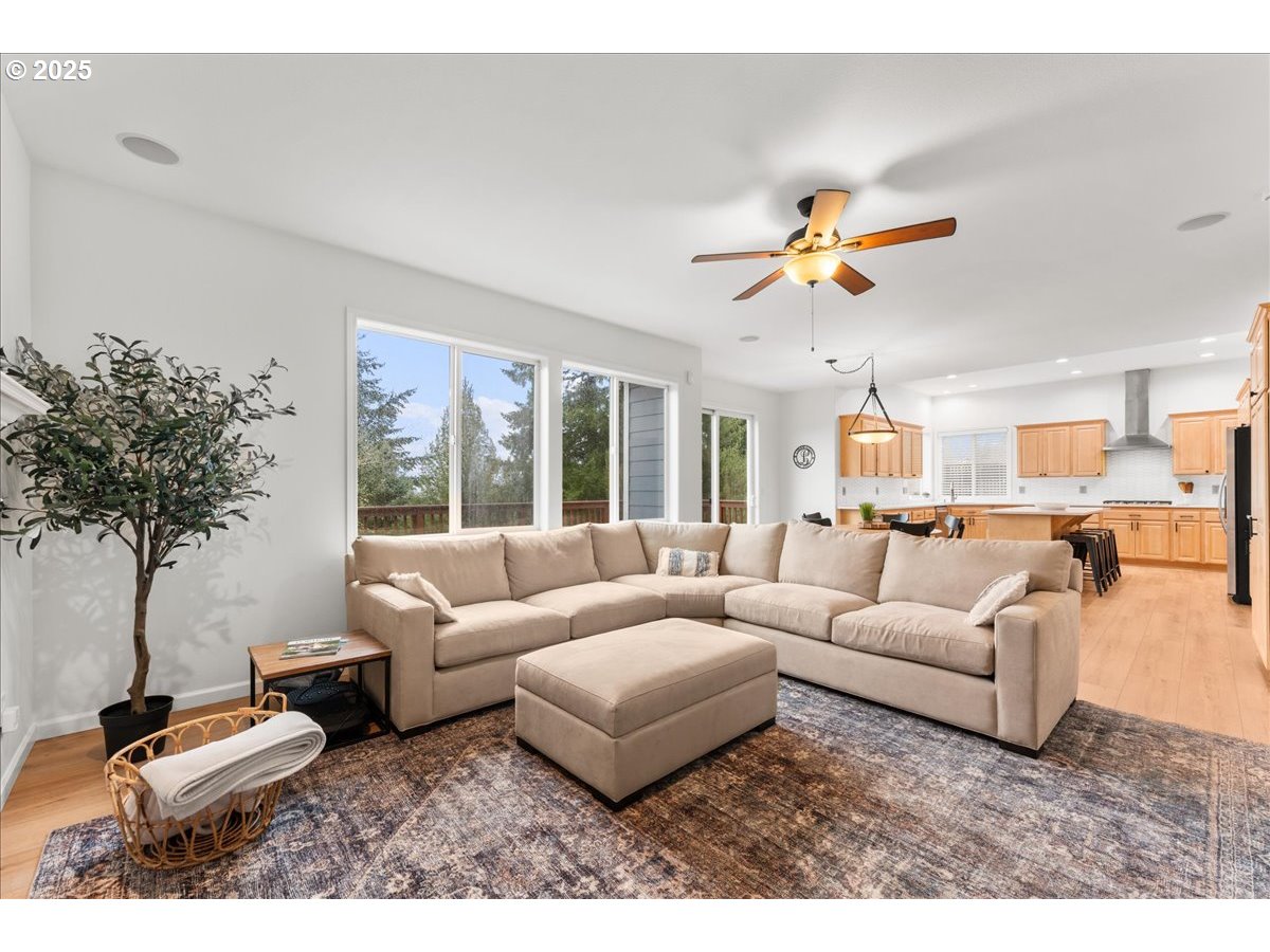 15605 SW SNOWY OWL LN