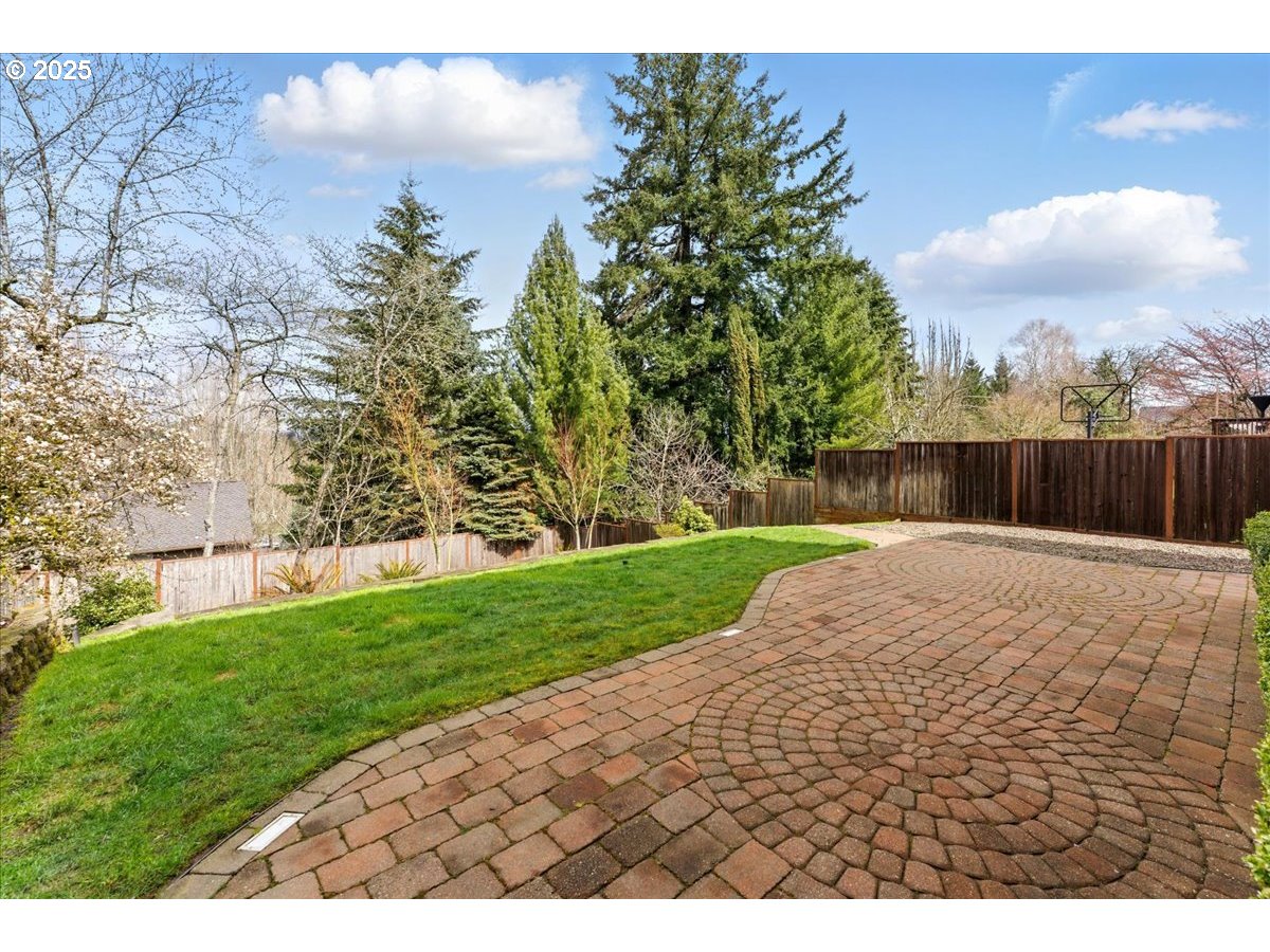 15605 SW SNOWY OWL LN