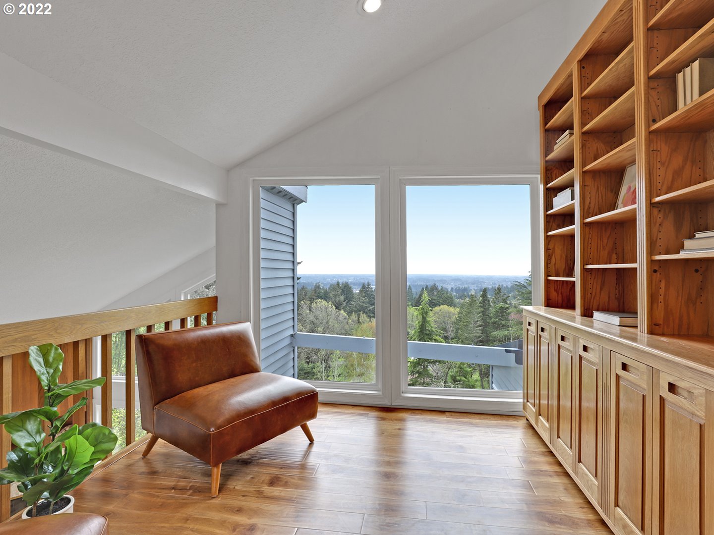 8500 SW Mapleridge DR