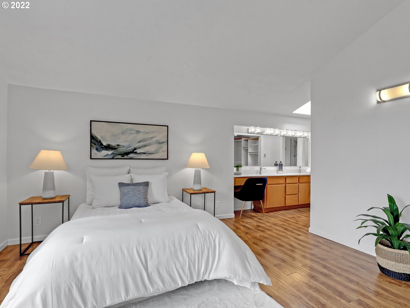 8500 SW Mapleridge DR