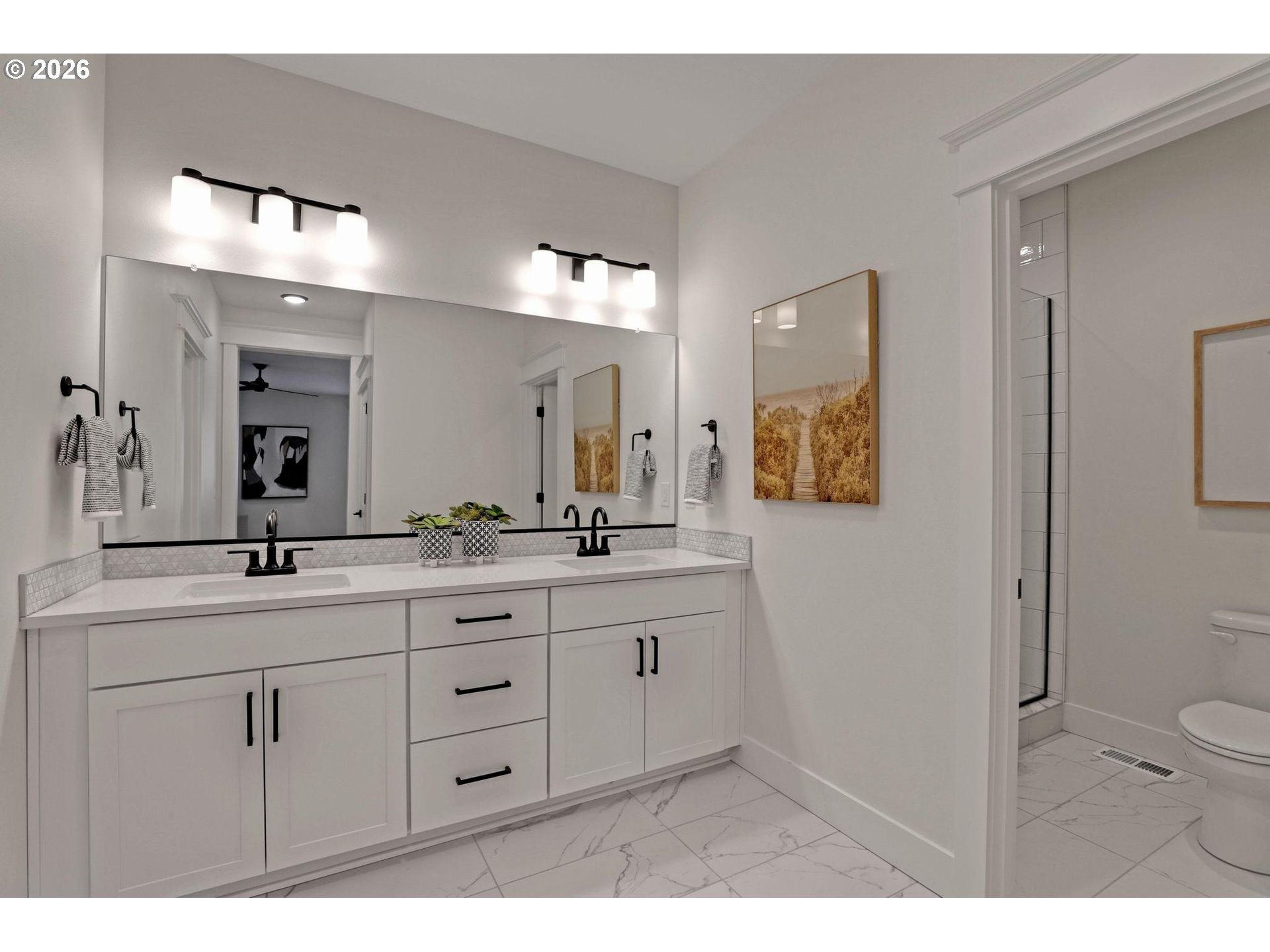 4022 SE ALDERCREST RD