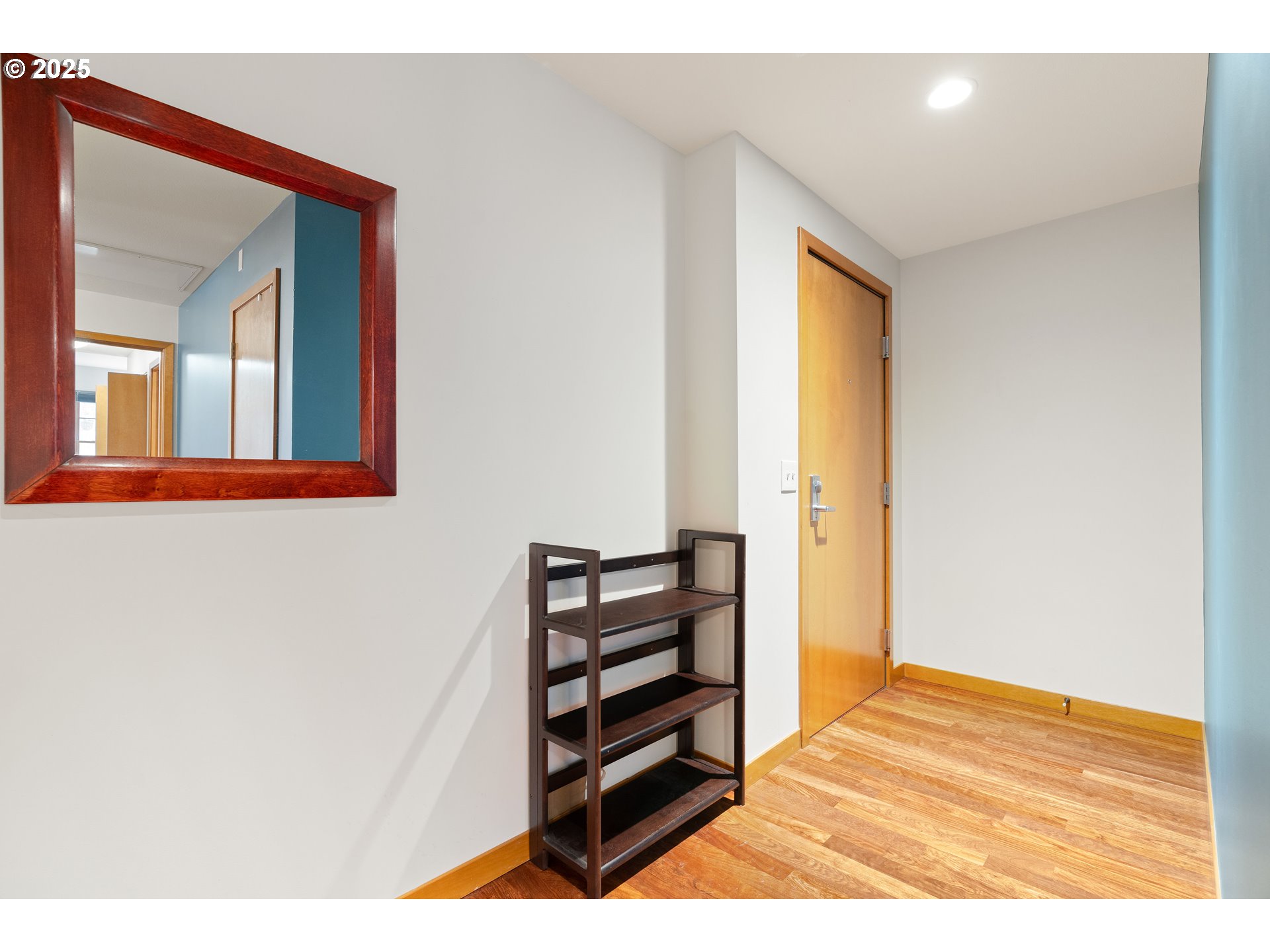 2350 NW SAVIER ST 202