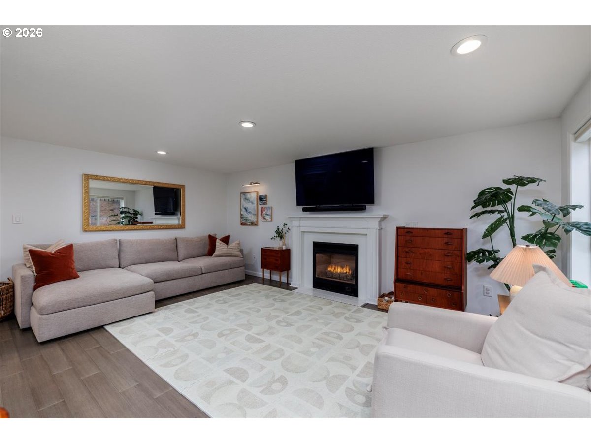 14325 SW SPANIEL CT