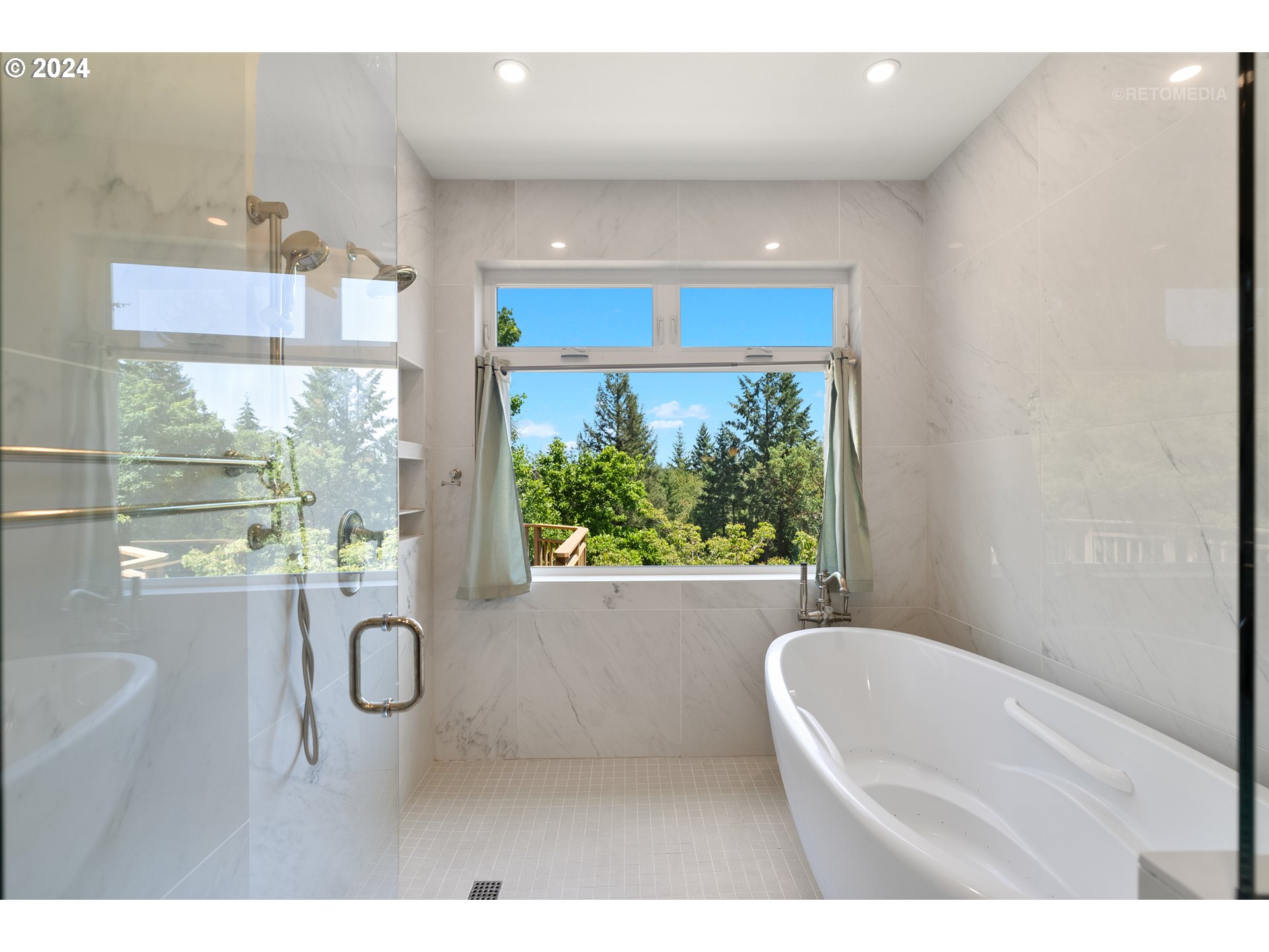 23792 SW ROBSON TER