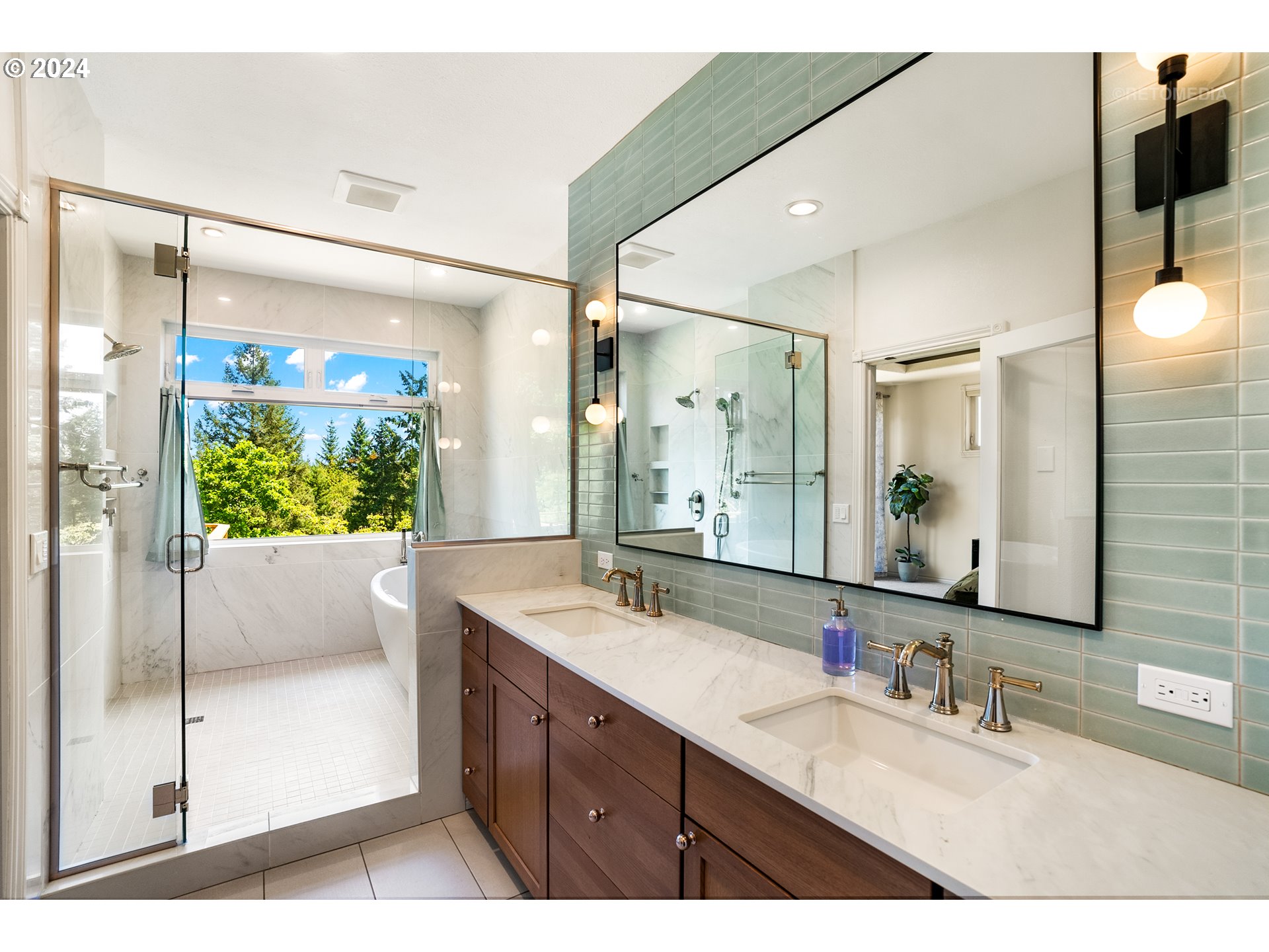 23792 SW ROBSON TER