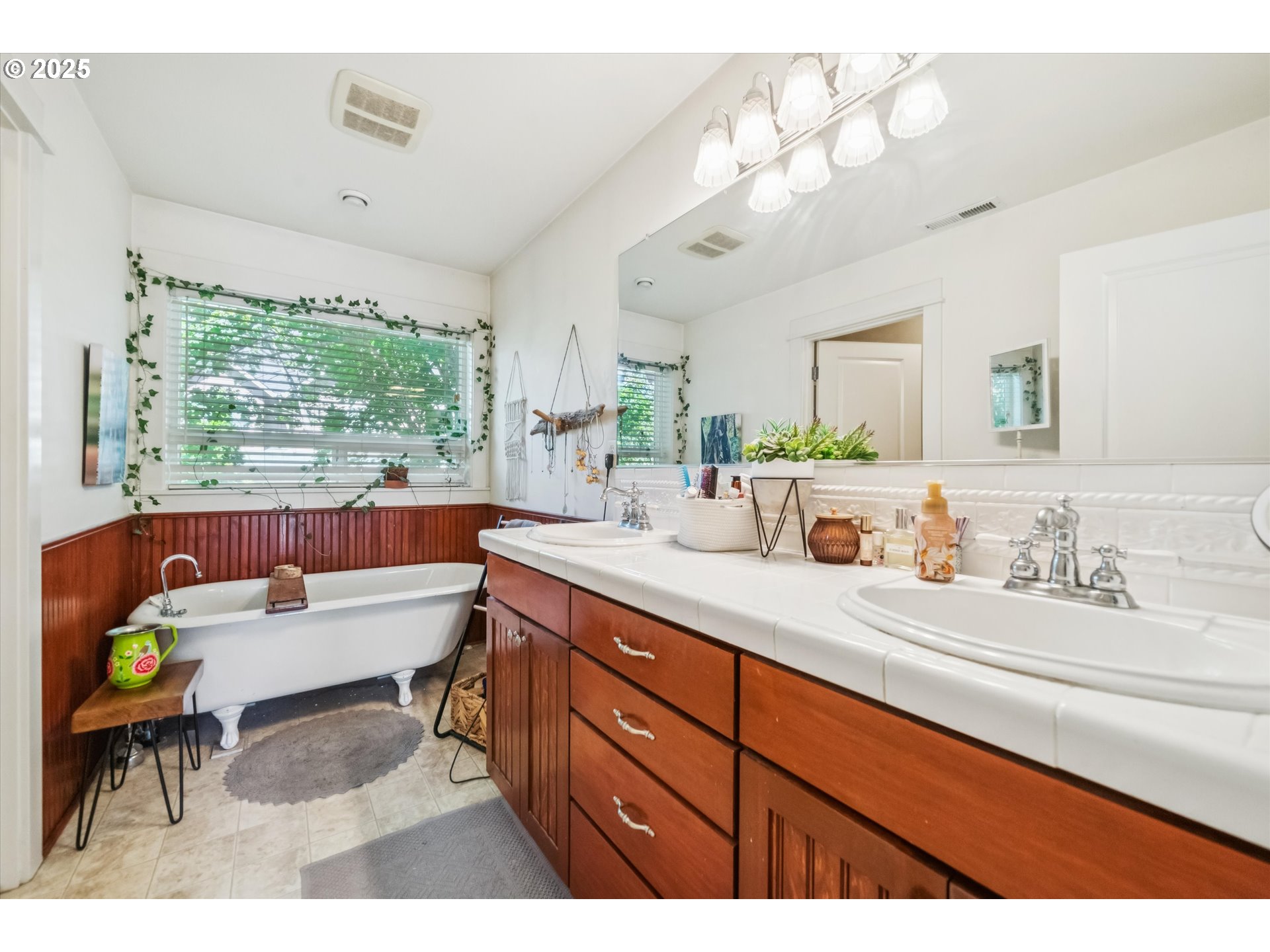 1345 11TH ST, West Linn