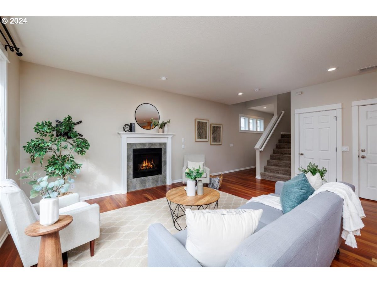 20124 SW GEORGENE CT