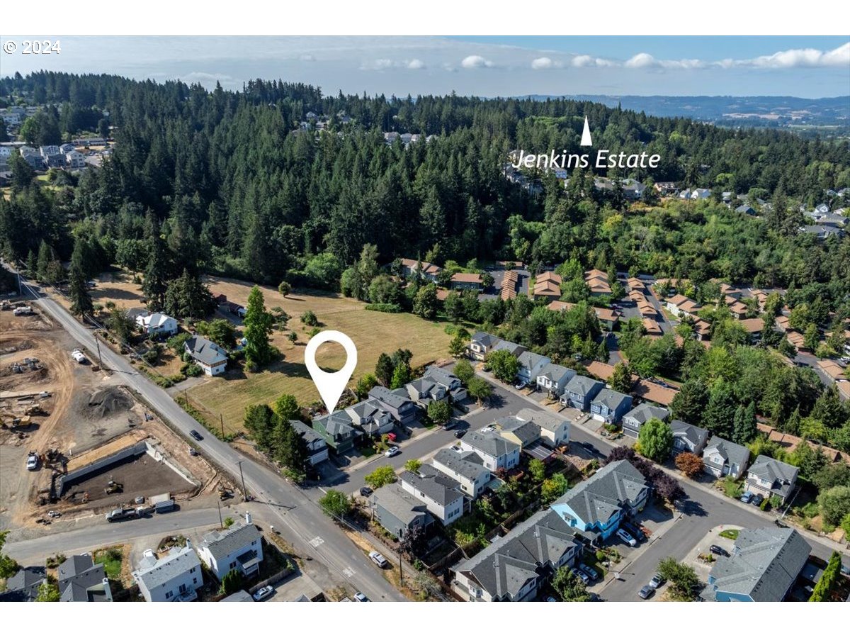 20124 SW GEORGENE CT