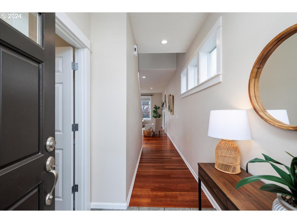 20124 SW GEORGENE CT