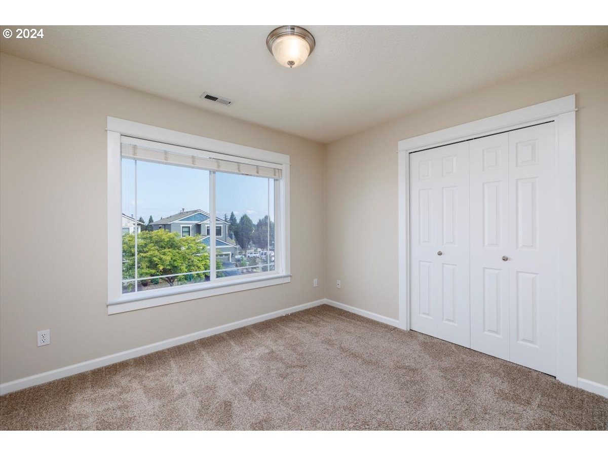 20124 SW GEORGENE CT