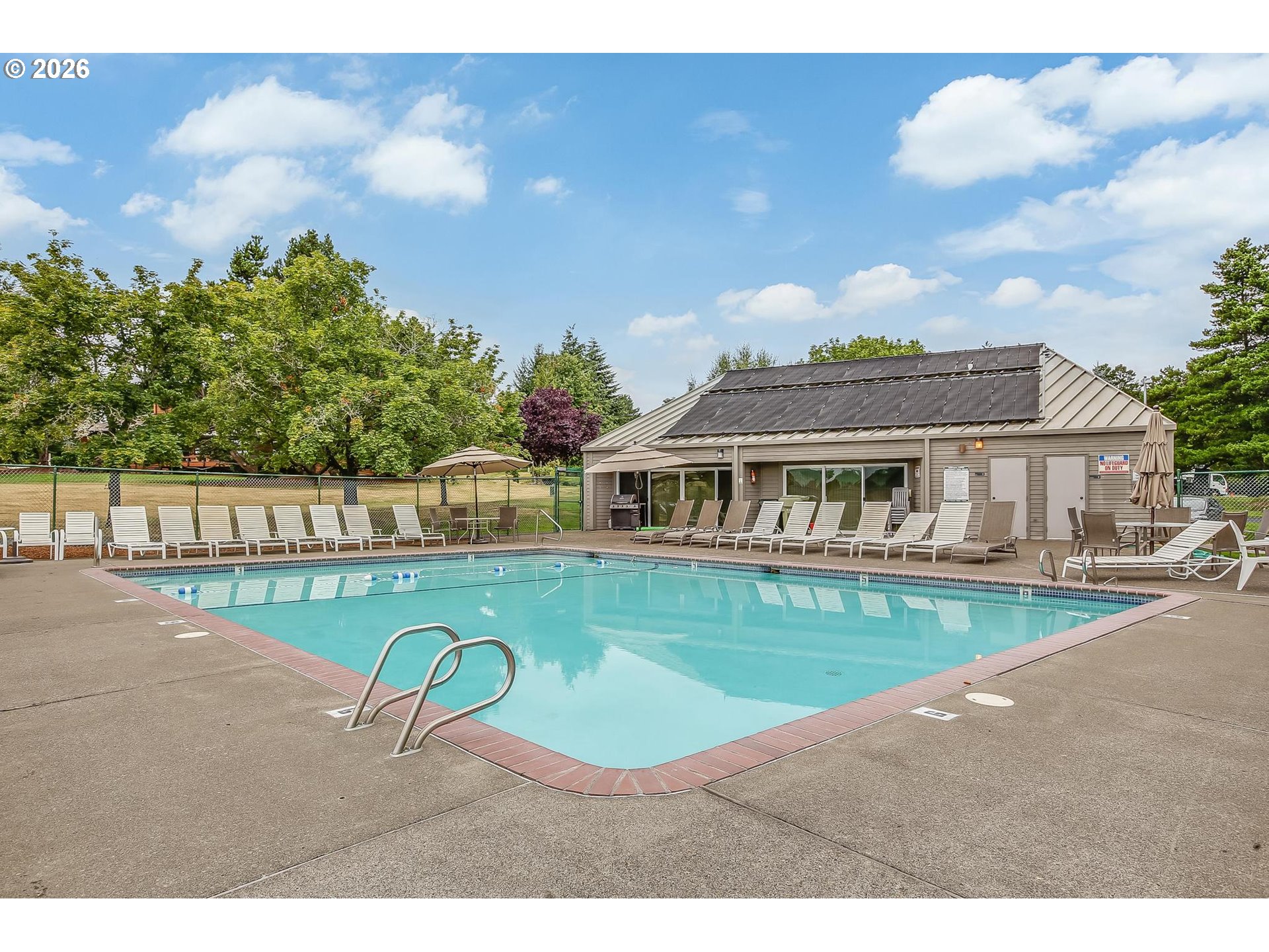 2715 NW LINMERE DR