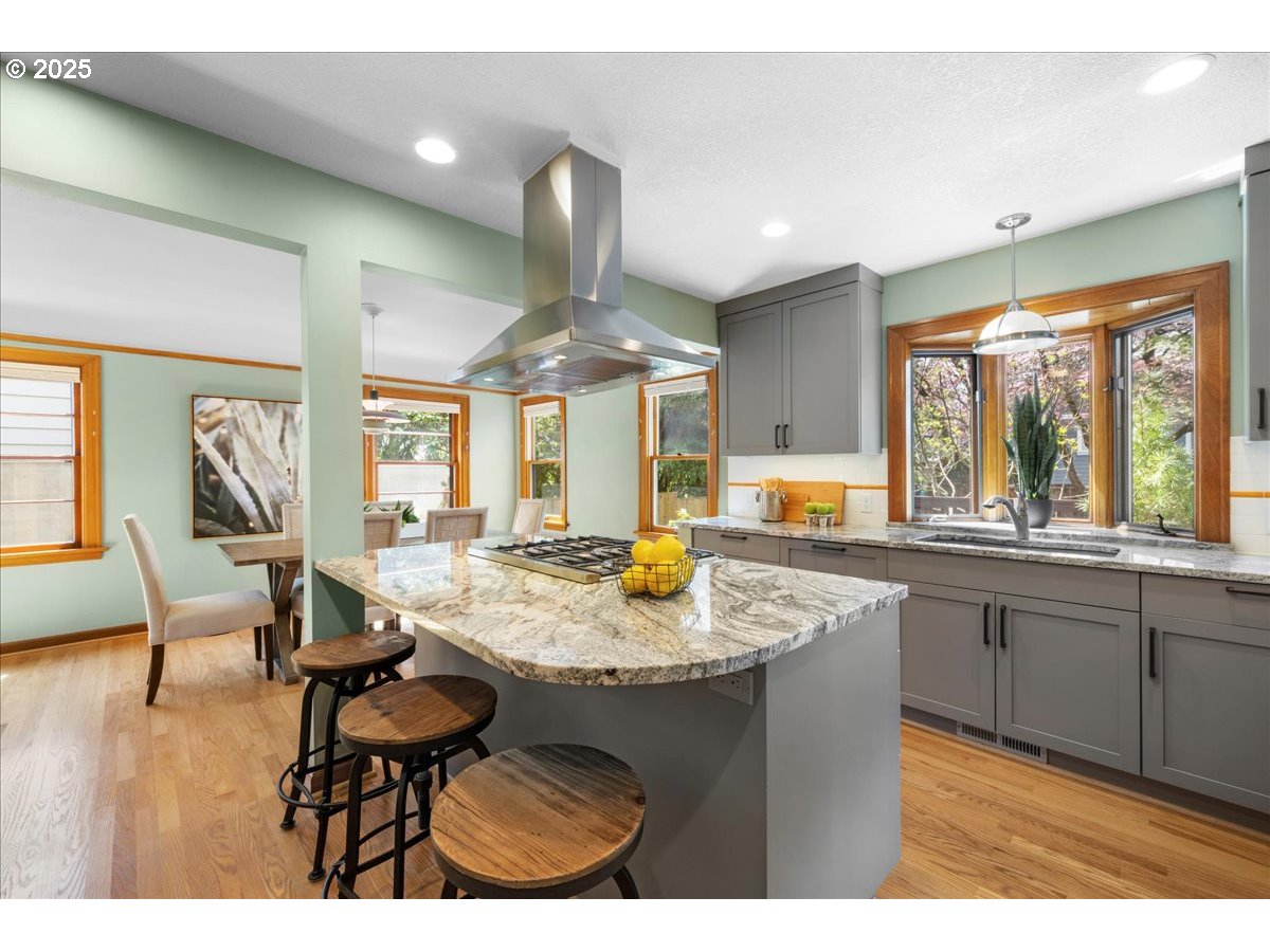 101 SE 65TH AVE