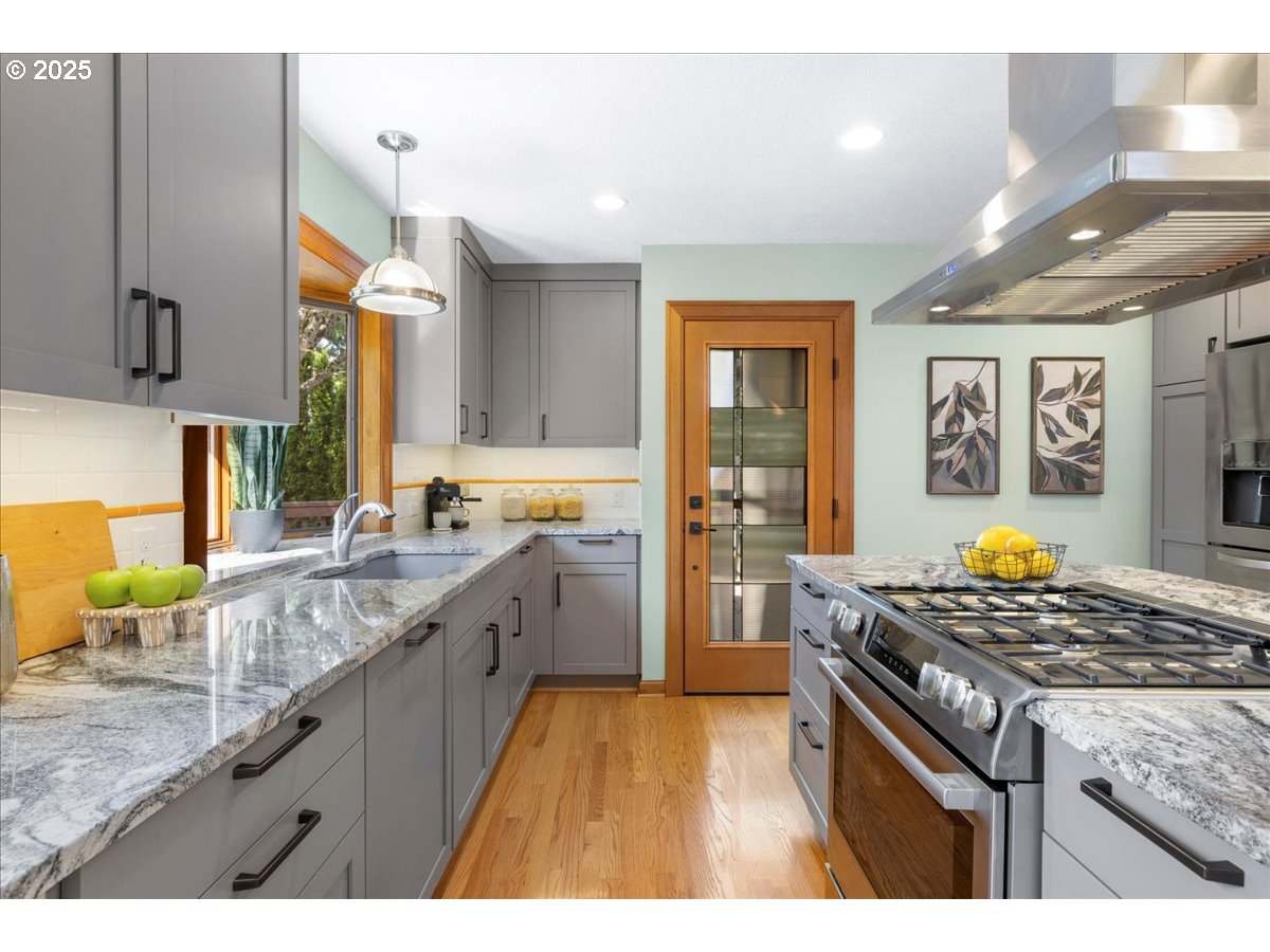 101 SE 65TH AVE