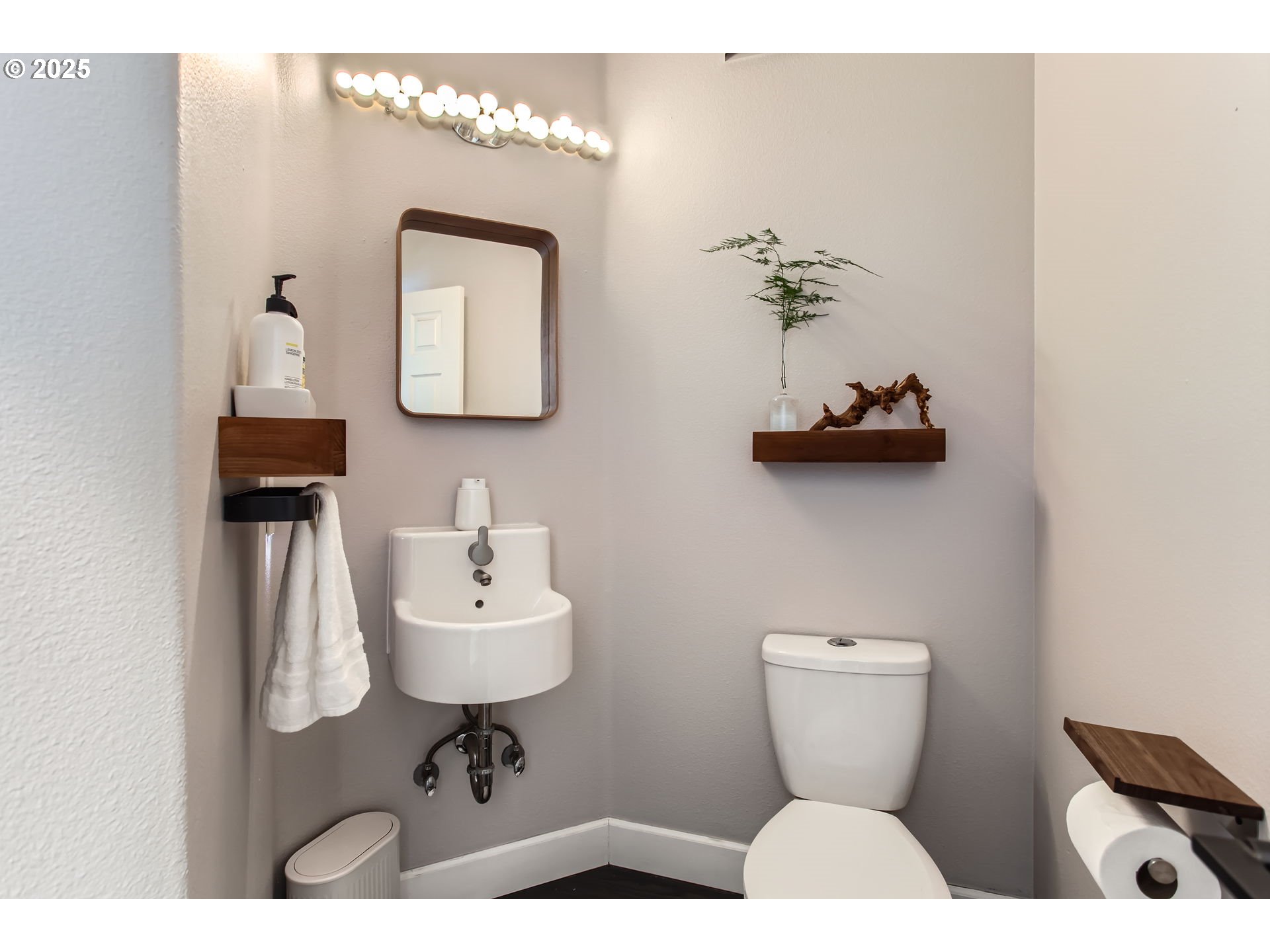 16770 NW PEBBLE BEACH WAY