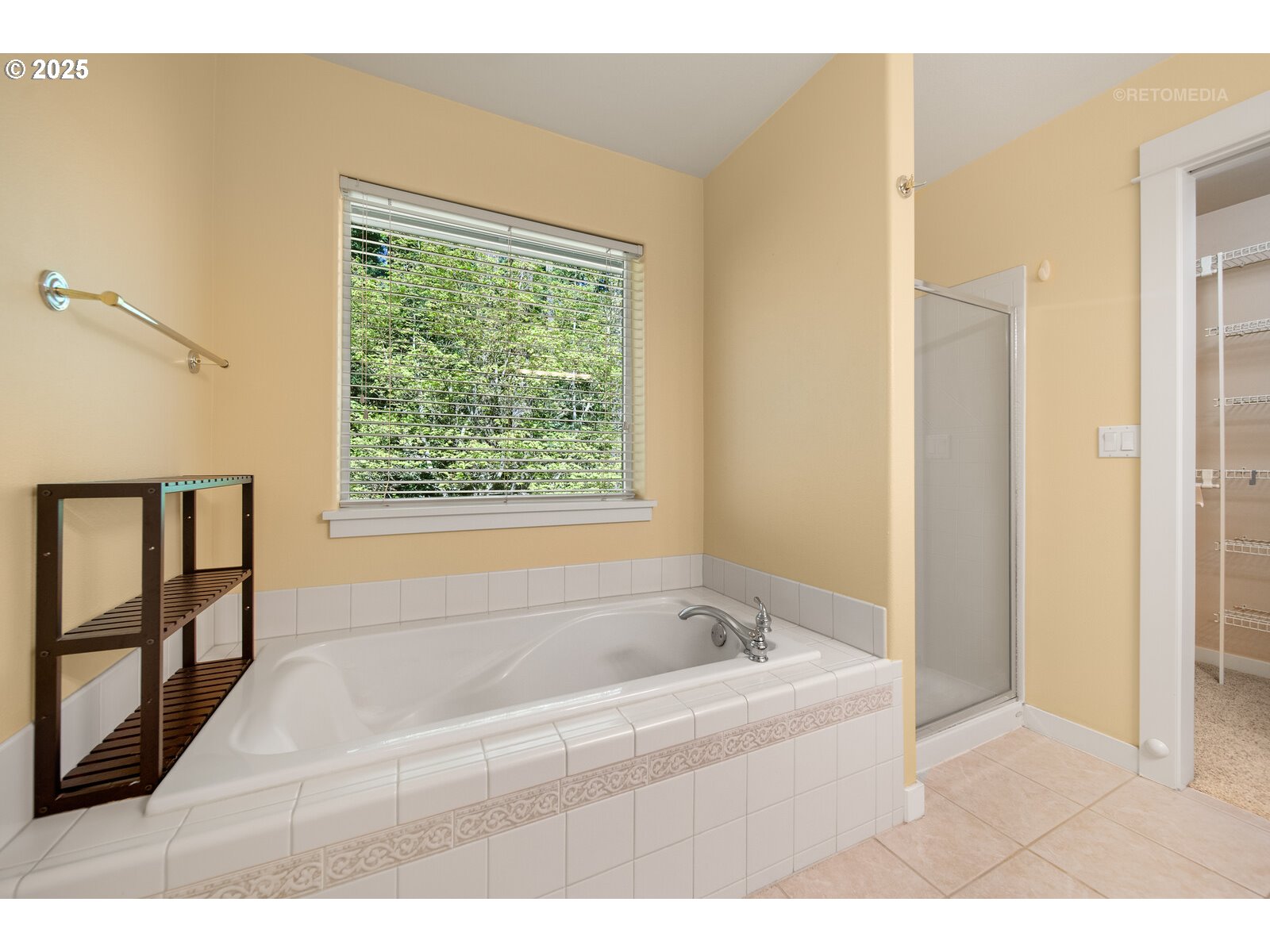 15675 SW BEVERLY BEACH CT