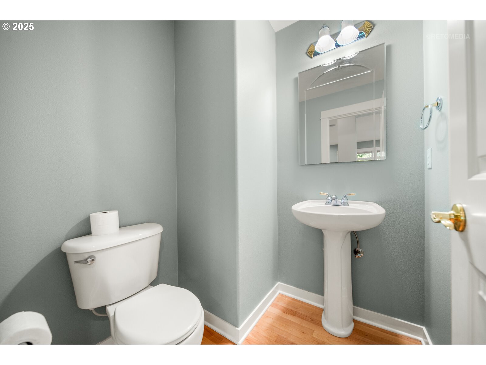 15675 SW BEVERLY BEACH CT