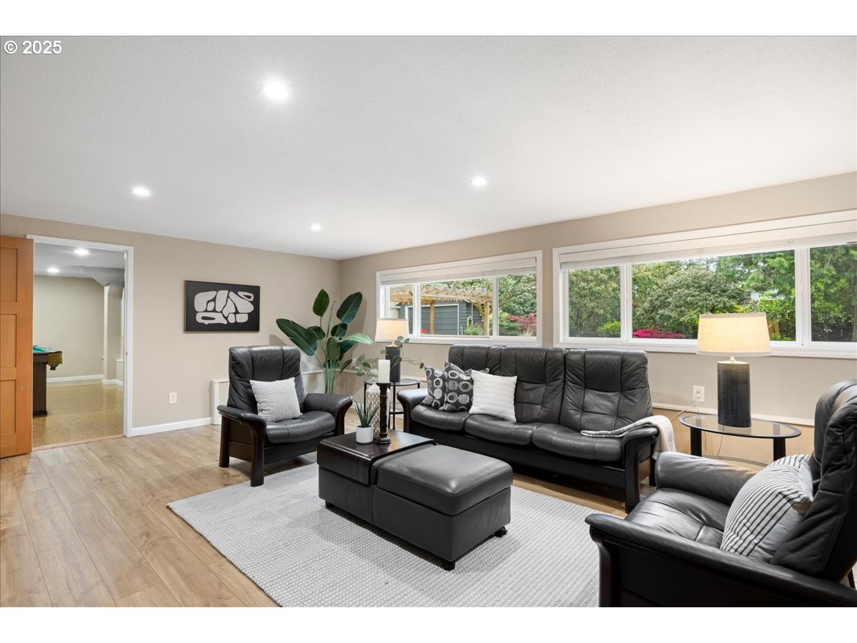 10250 SW ARBORCREST WAY