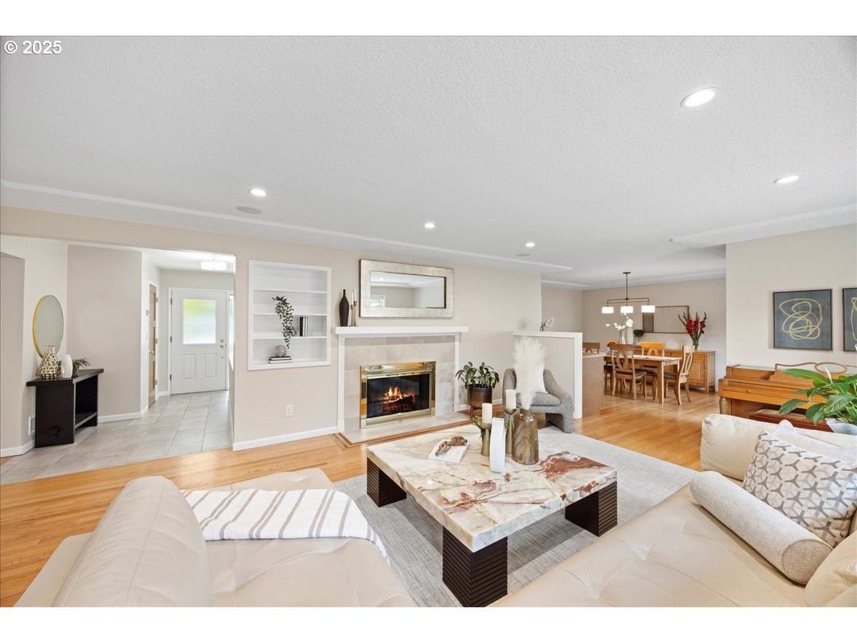 10250 SW ARBORCREST WAY