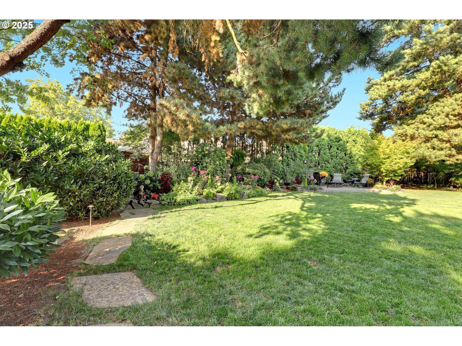 17719 NW LONE ROCK DR