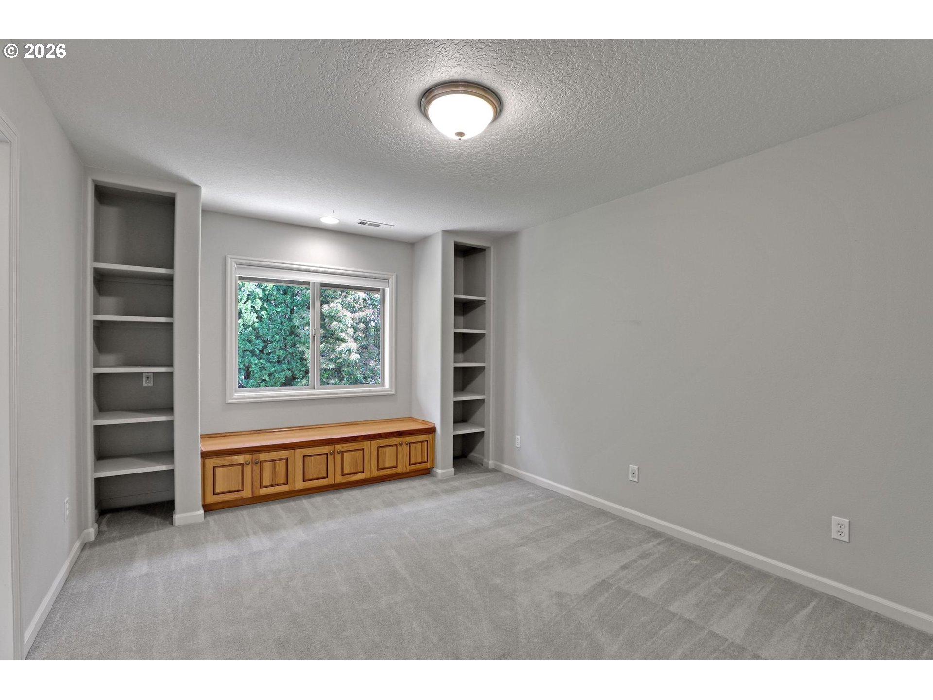 14675 NW SETHRICH LN