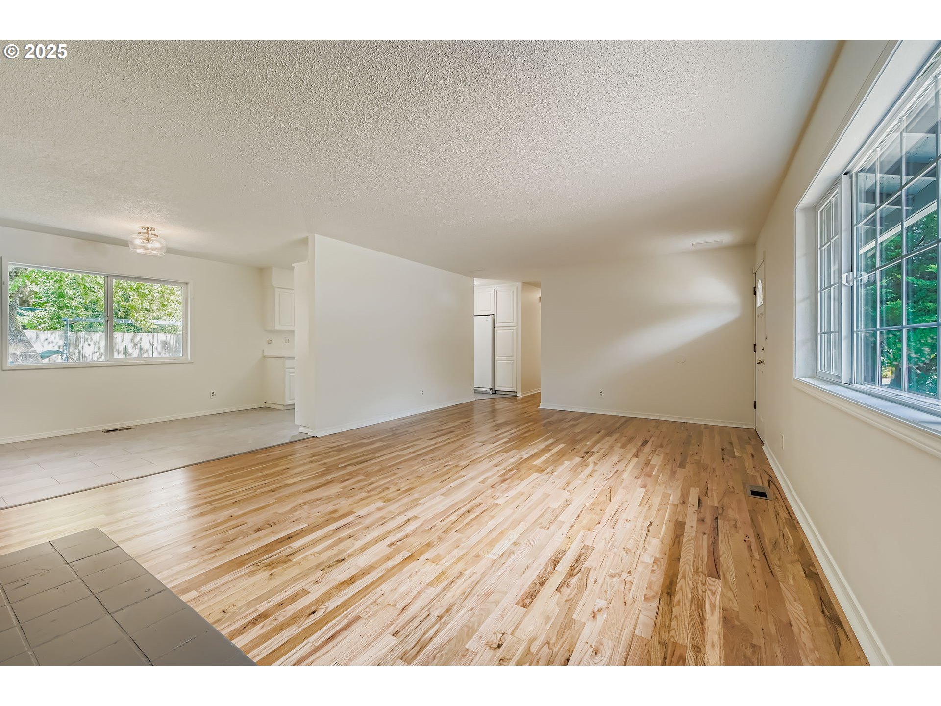 8755 SW PINEBROOK ST