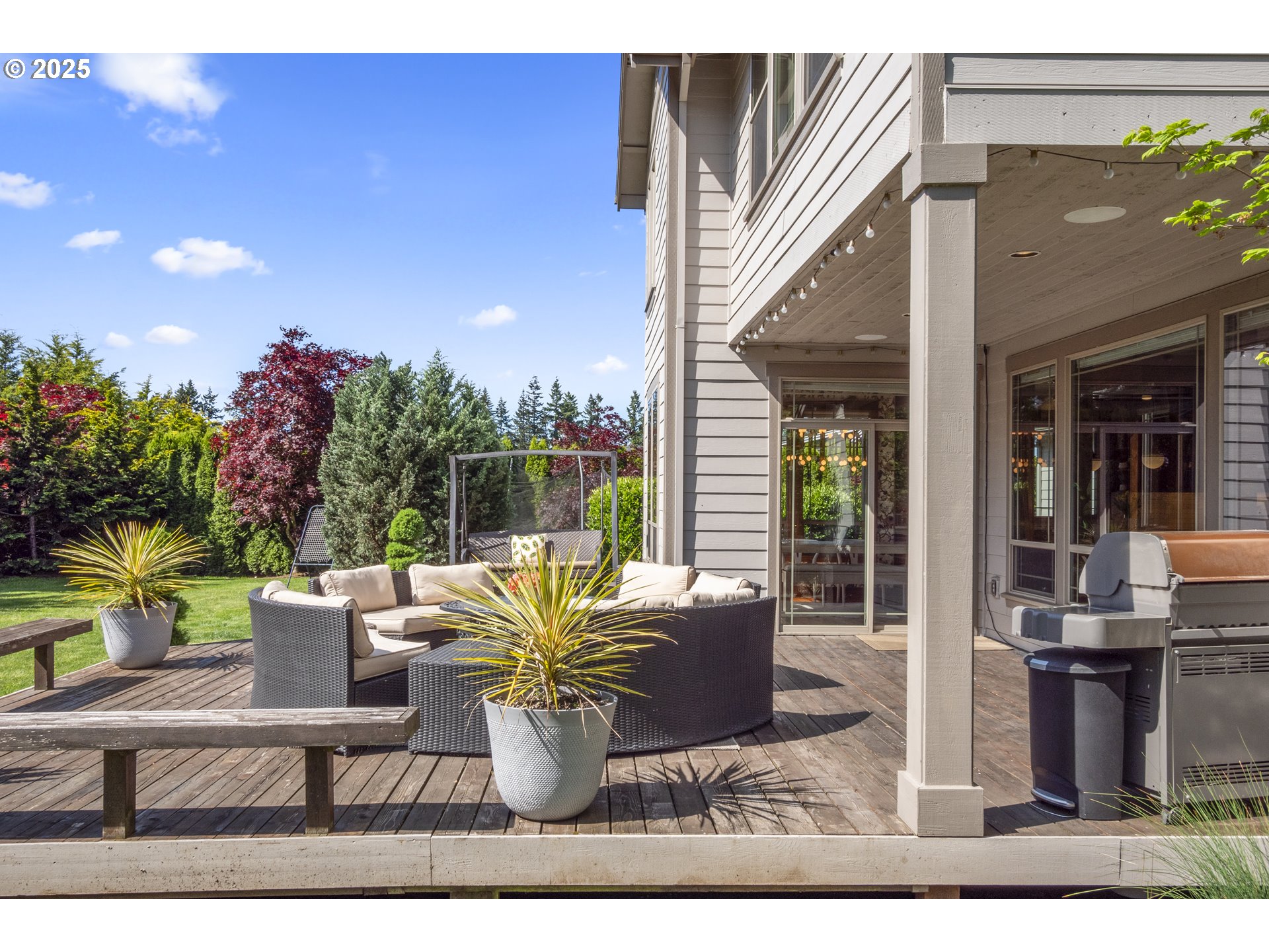 977 MARYLHURST CIR