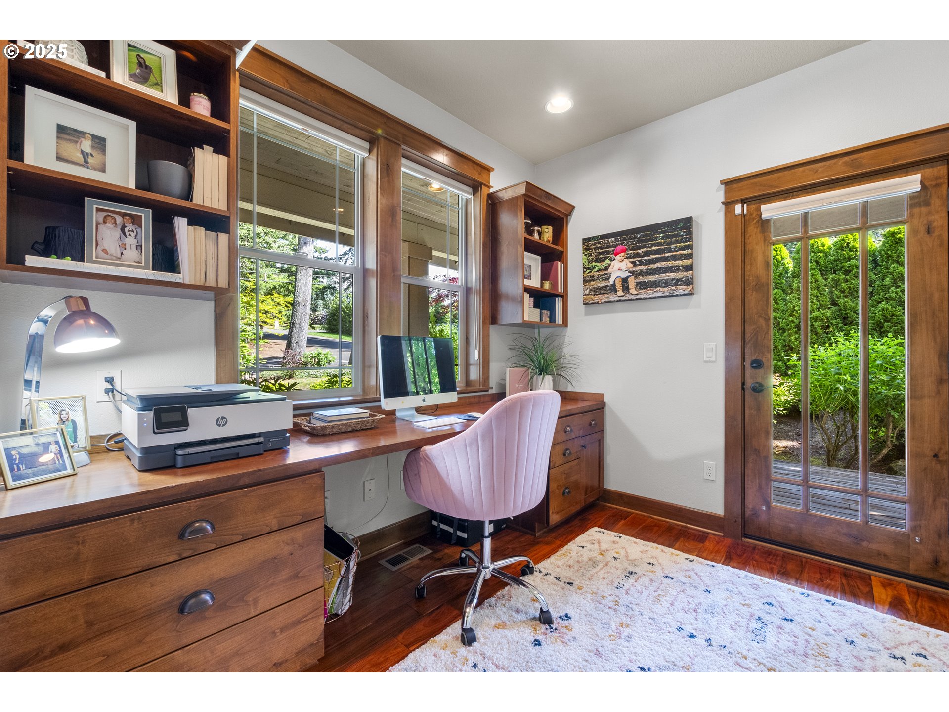 977 MARYLHURST CIR