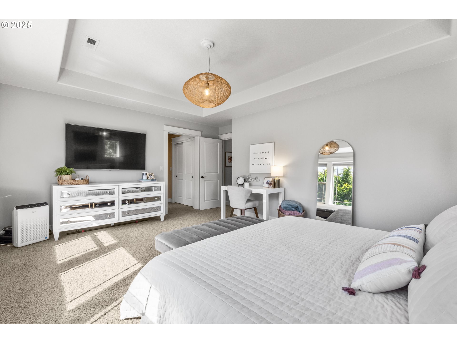 977 MARYLHURST CIR