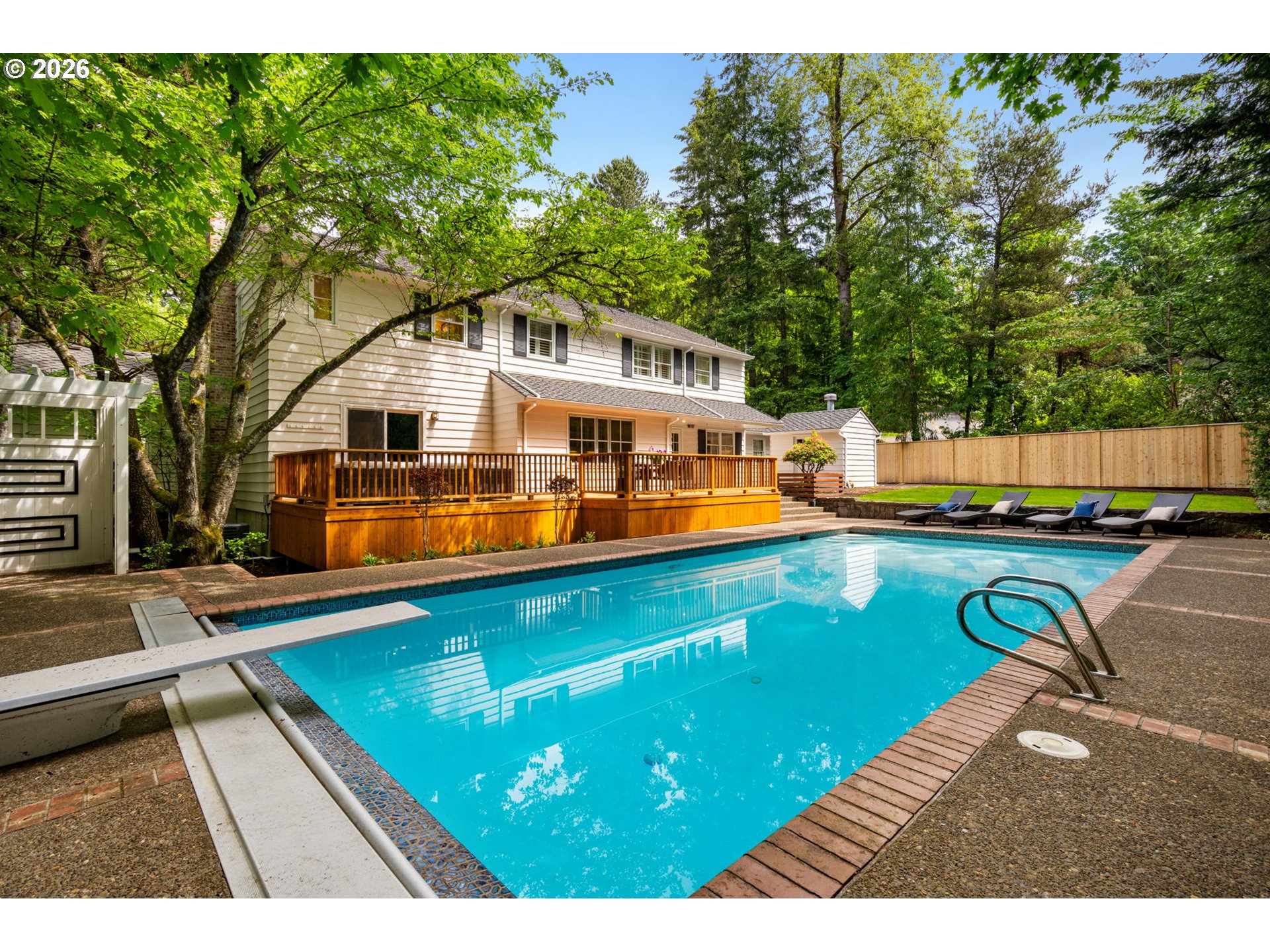 3000 WESTVIEW CT