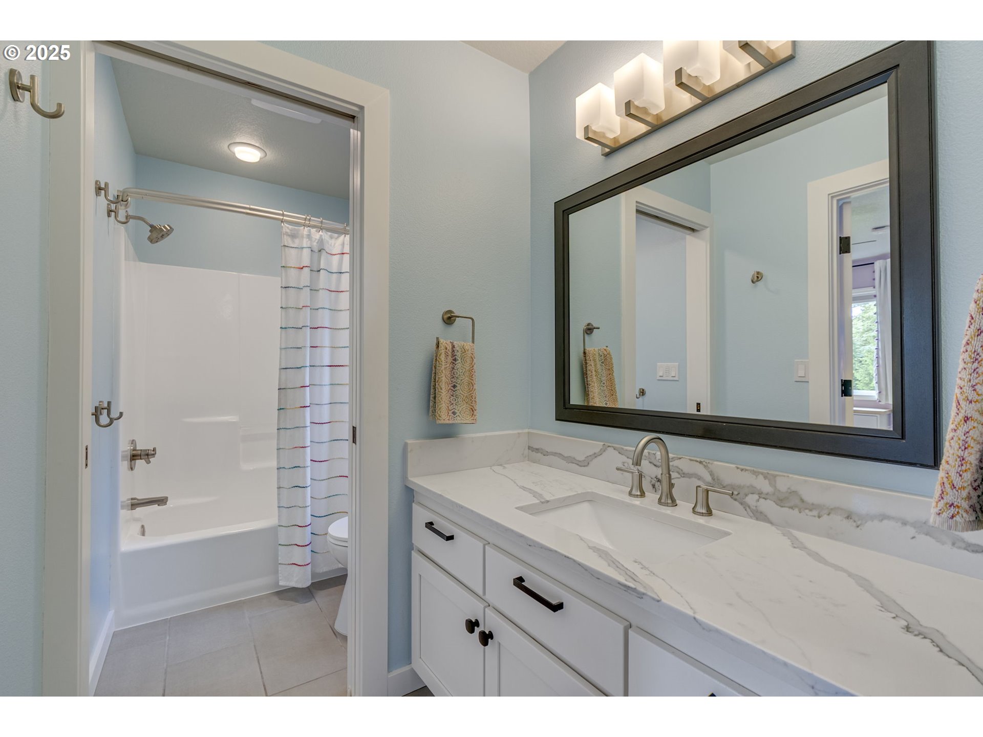 9567 NW ARBORVIEW DR