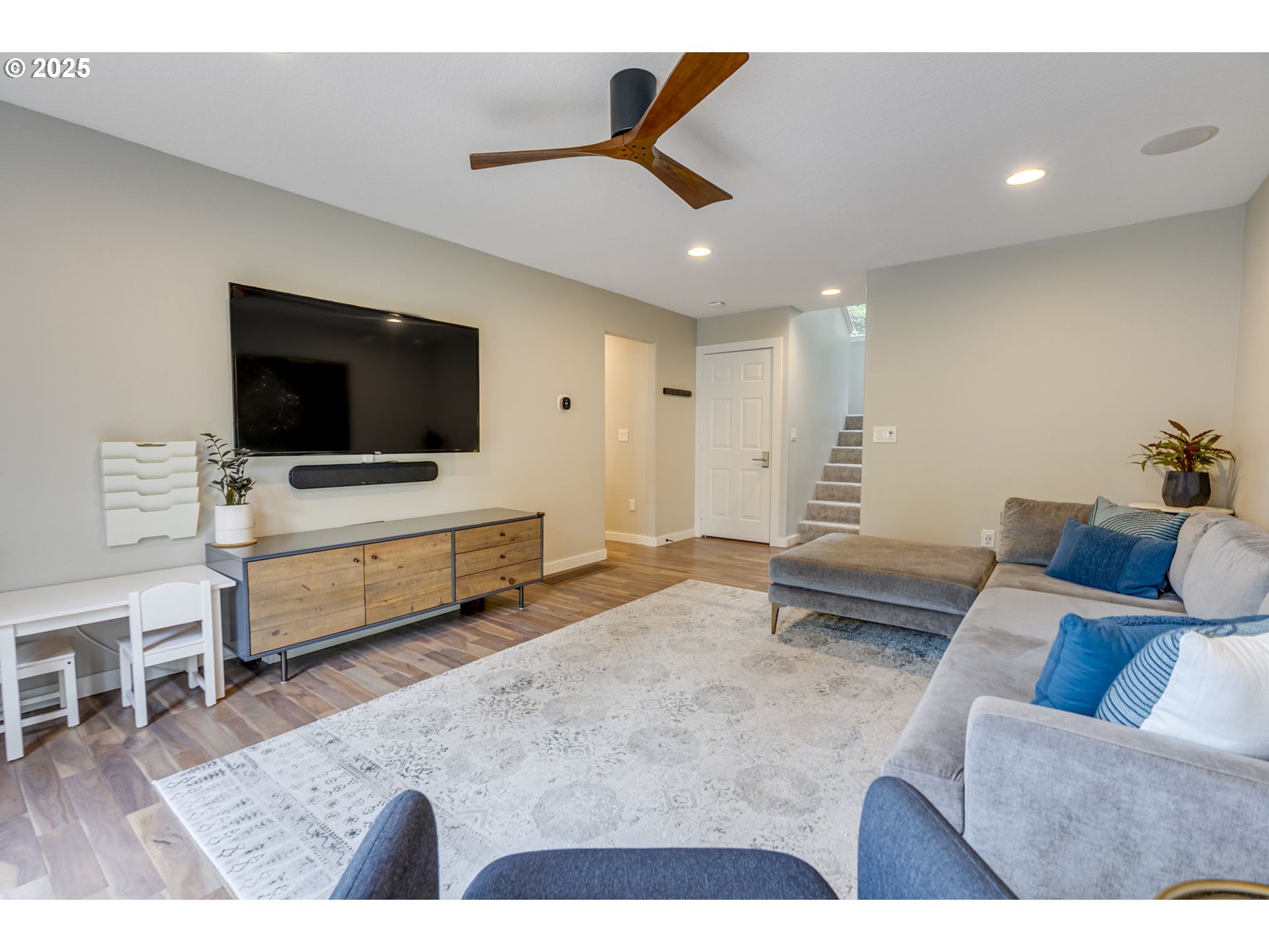9567 NW ARBORVIEW DR