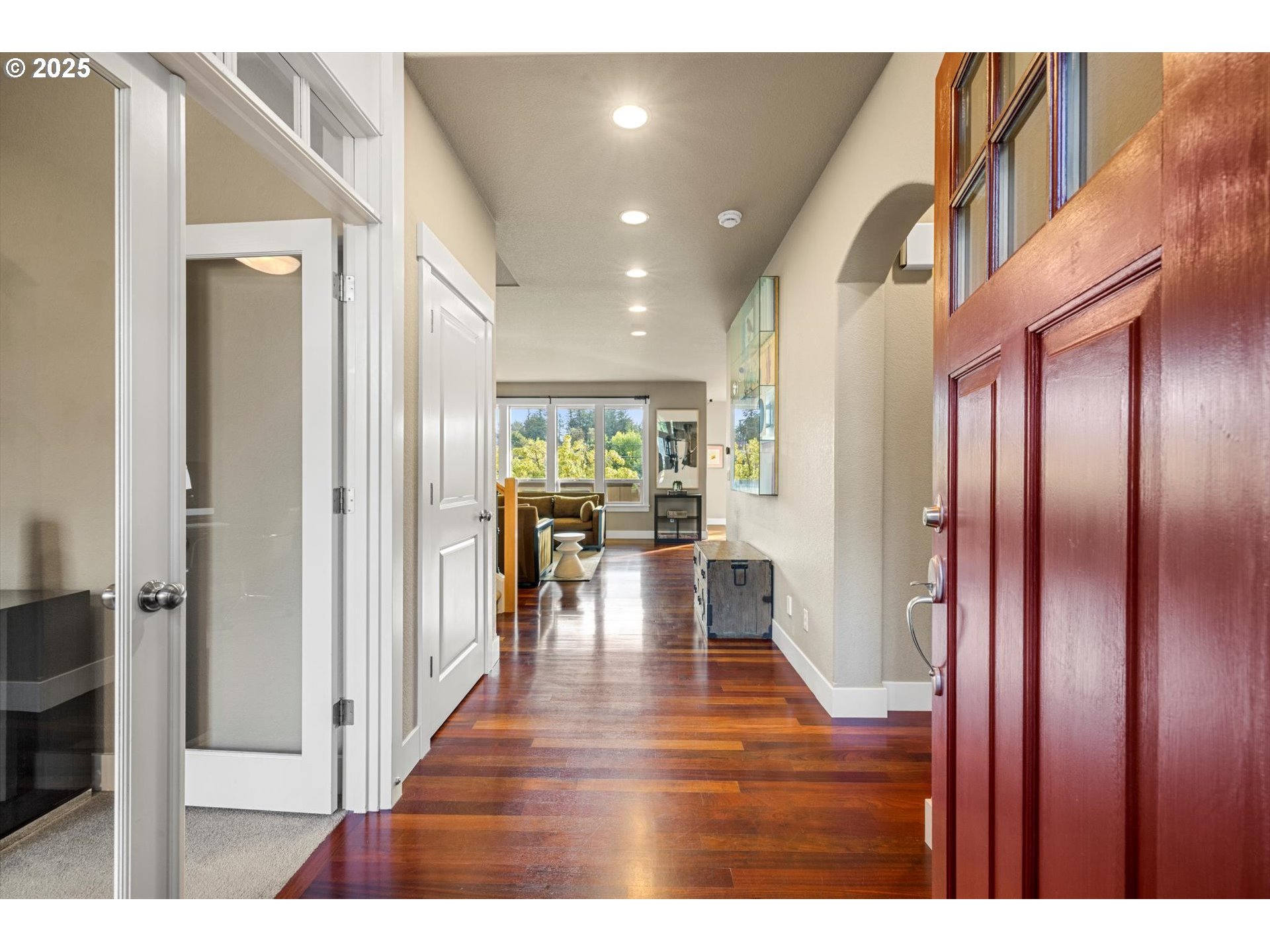 11102 NW CRYSTAL CREEK LN