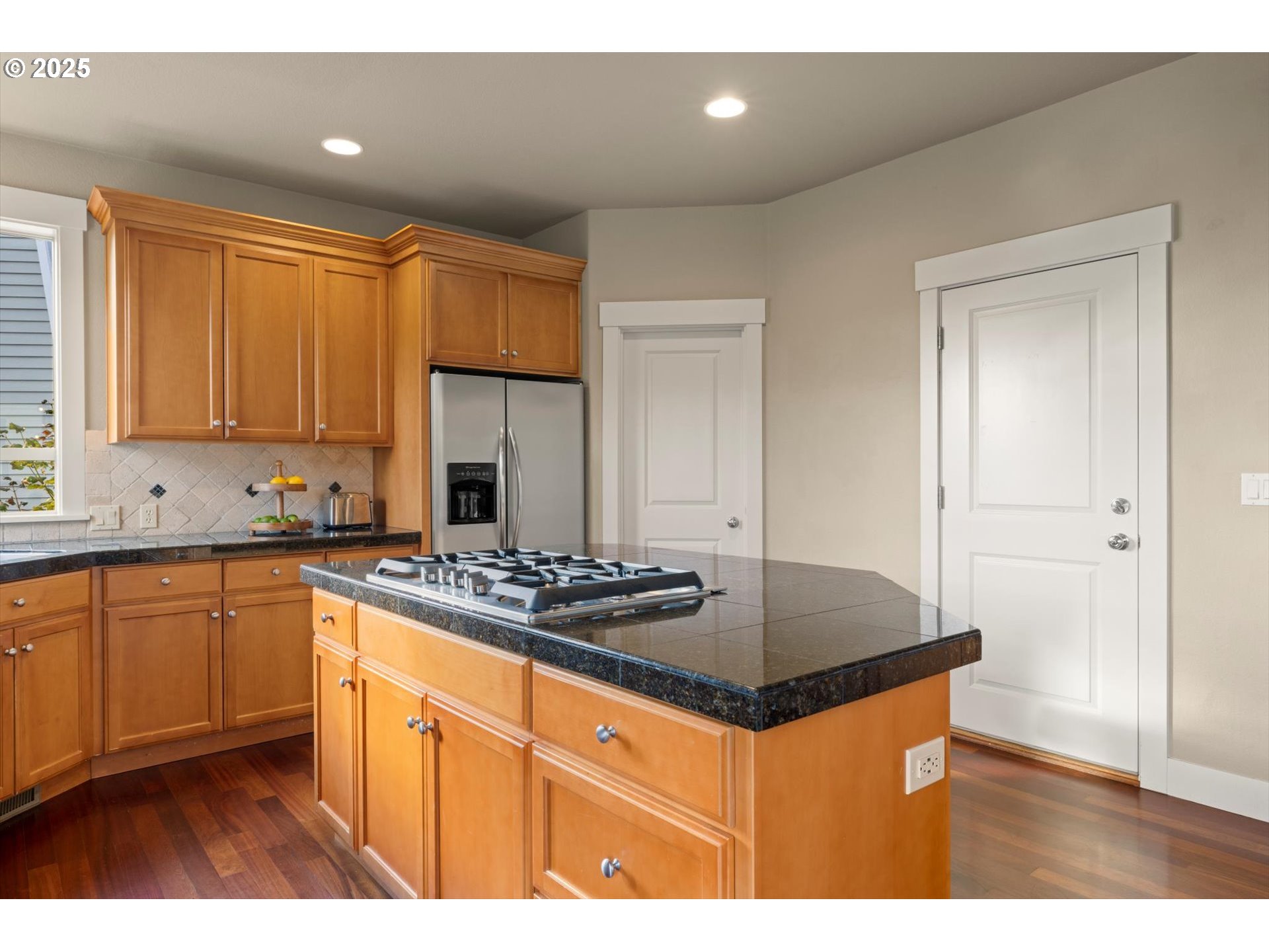 11102 NW CRYSTAL CREEK LN