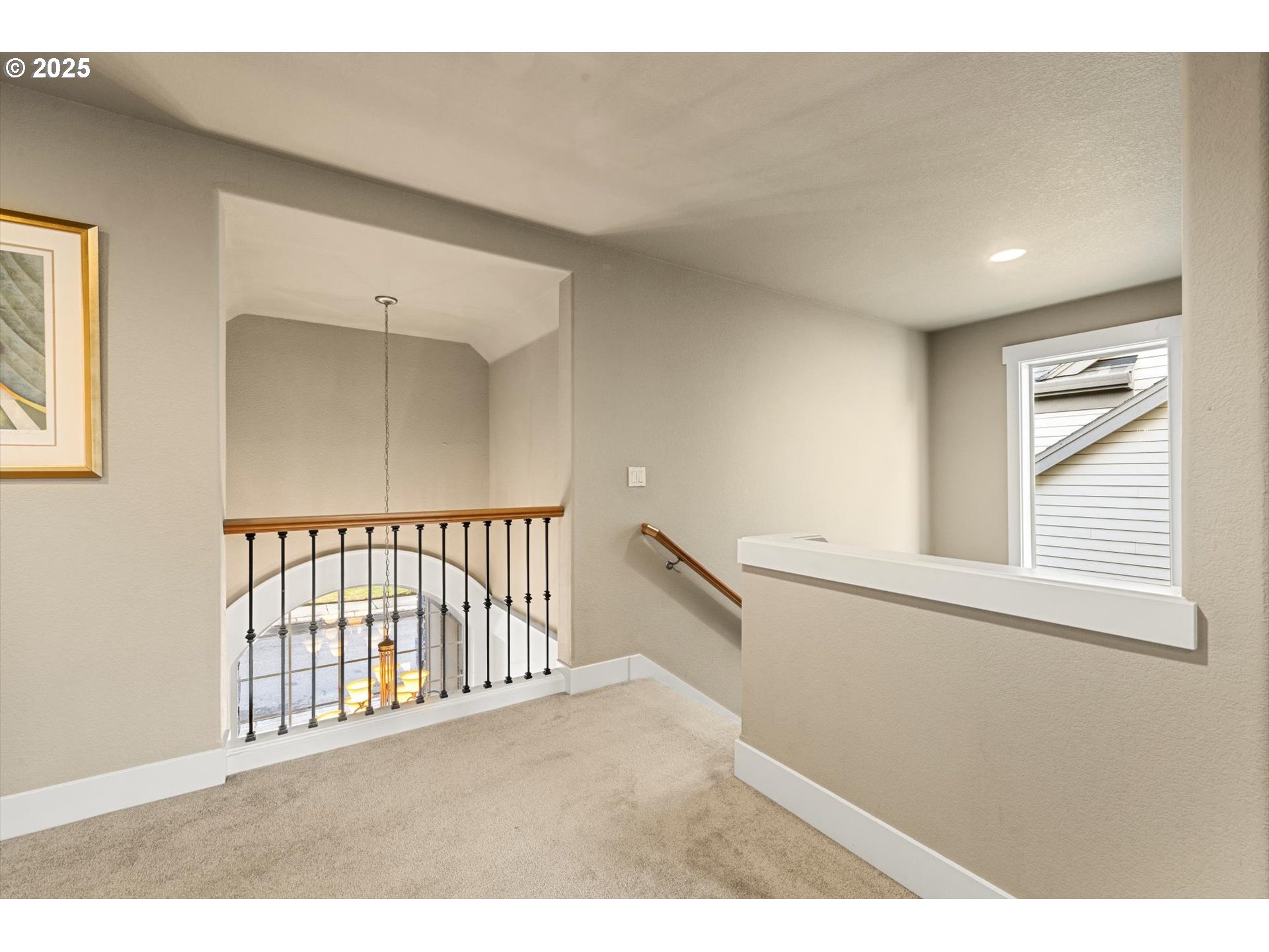 11102 NW CRYSTAL CREEK LN