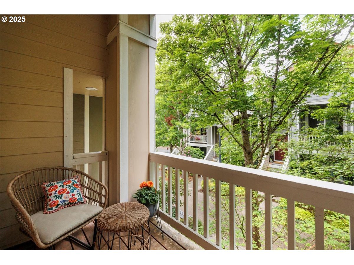 17473 SW OCTOBER CT