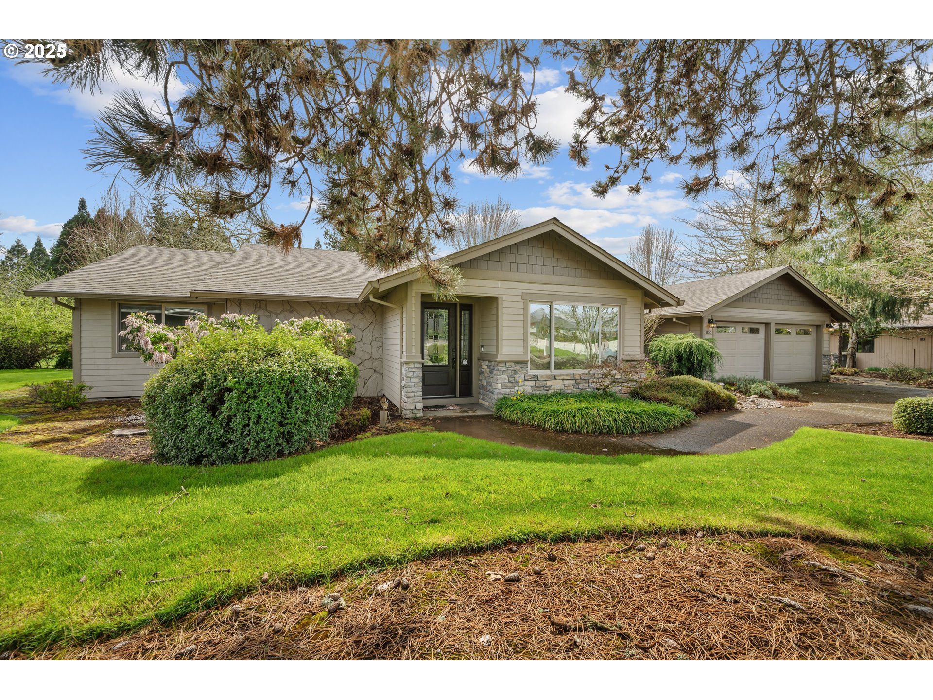 1120 NW BAKER CREEK RD, McMinnville