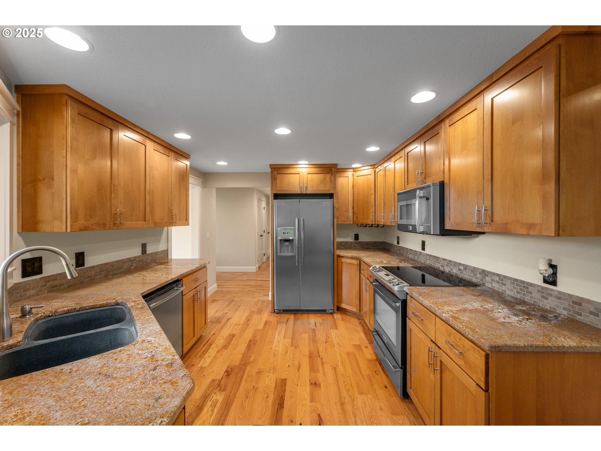 1120 NW BAKER CREEK RD, McMinnville