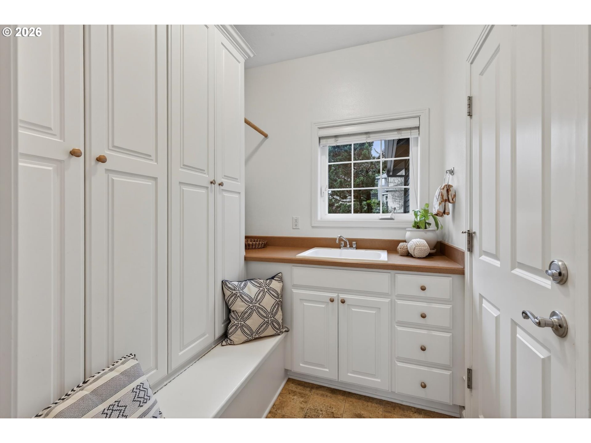 14024 NW EAGLERIDGE LN