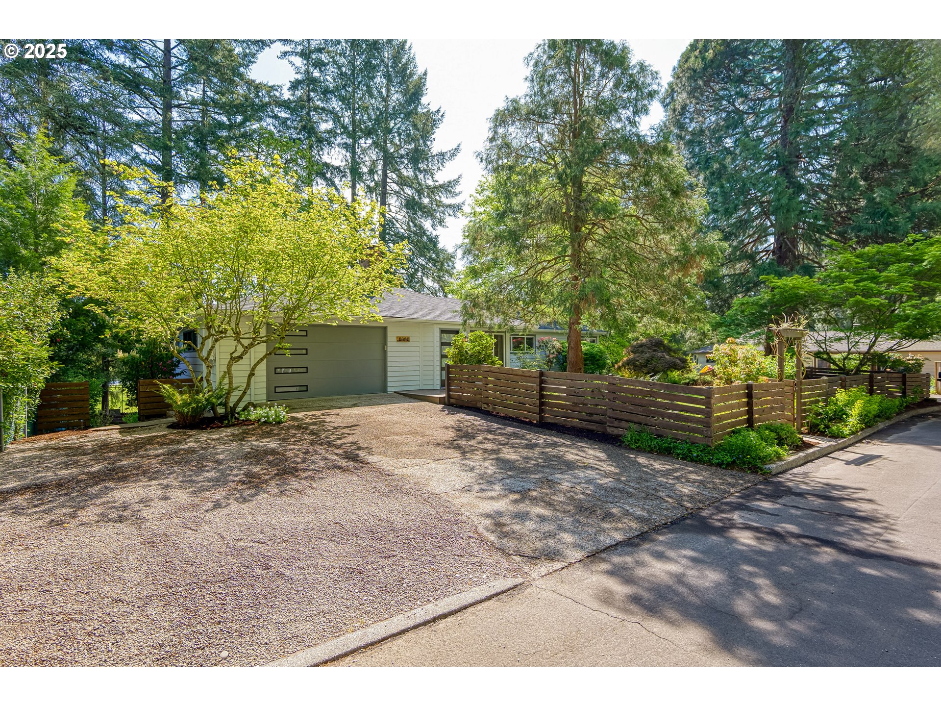 8080 SW WAREHAM CIR