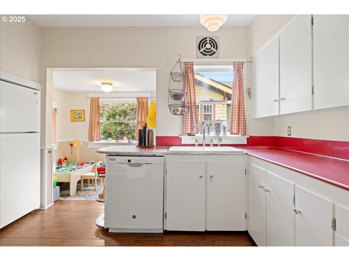 4820 SE 70TH AVE