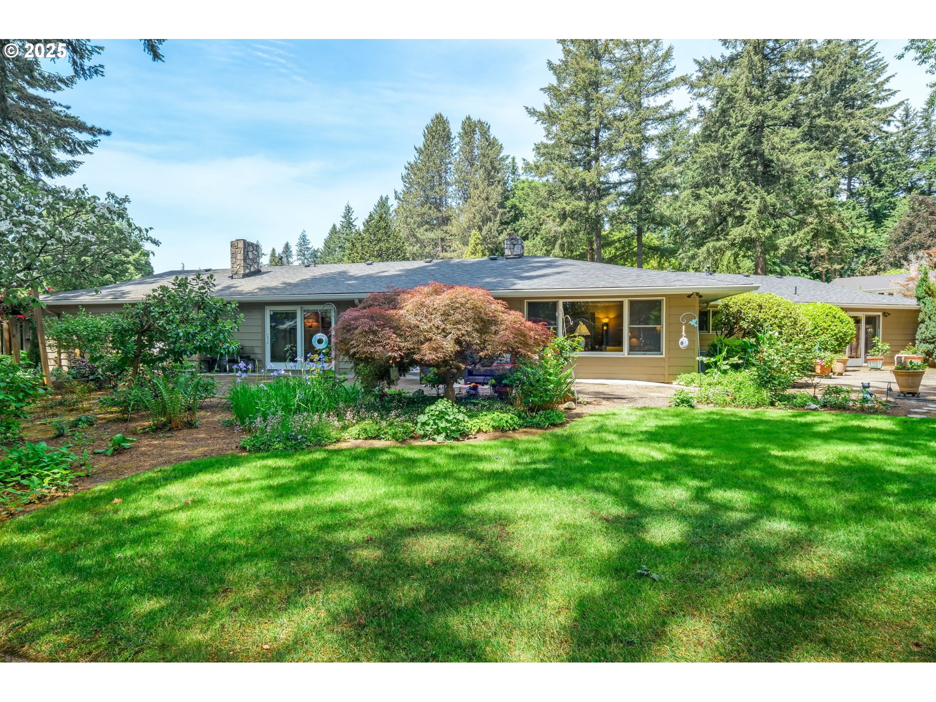 11260 SW FOOTHILL DR