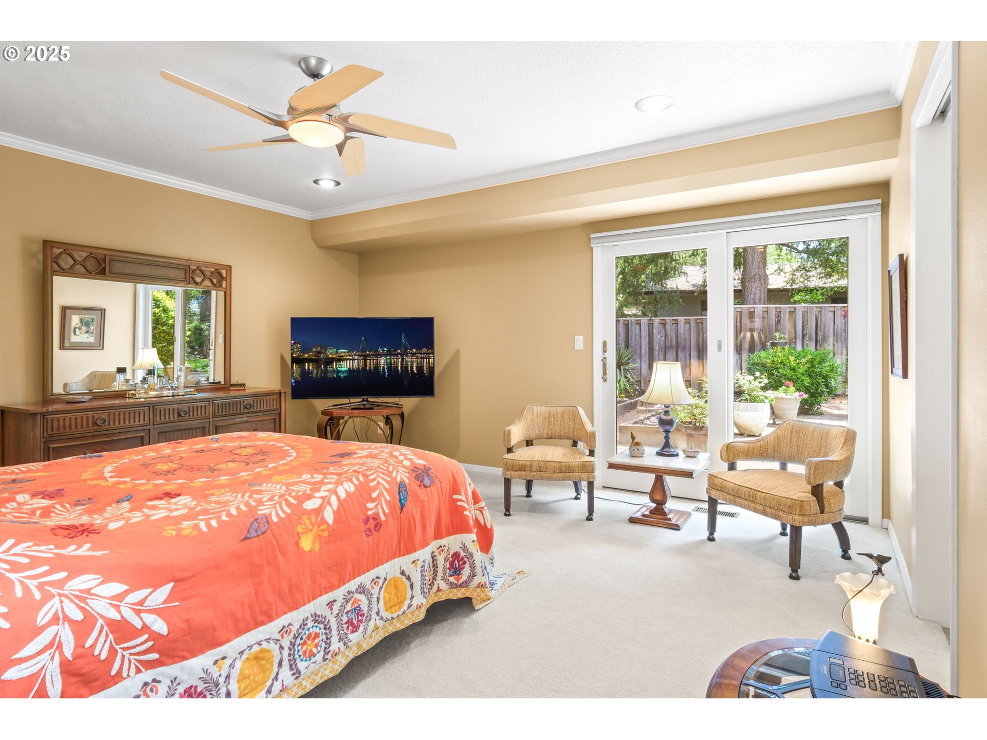 11260 SW FOOTHILL DR
